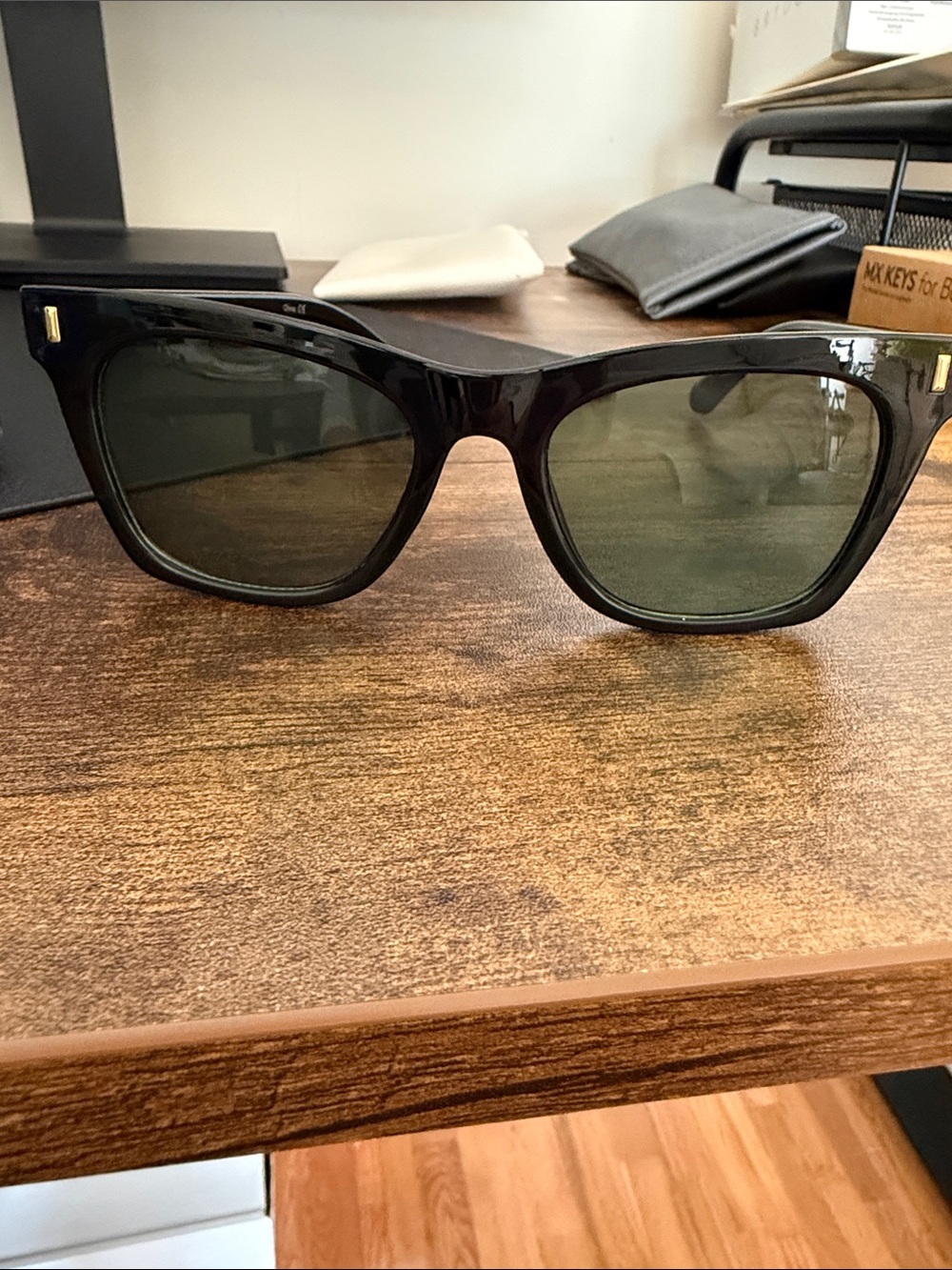 Aire Bellatrix polarized sunglasses